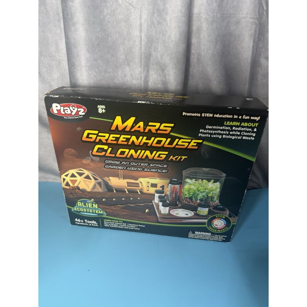 Playz Mars Greenhouse Cloning Kids Science Kit Grow an Outer Space Indoor Garden